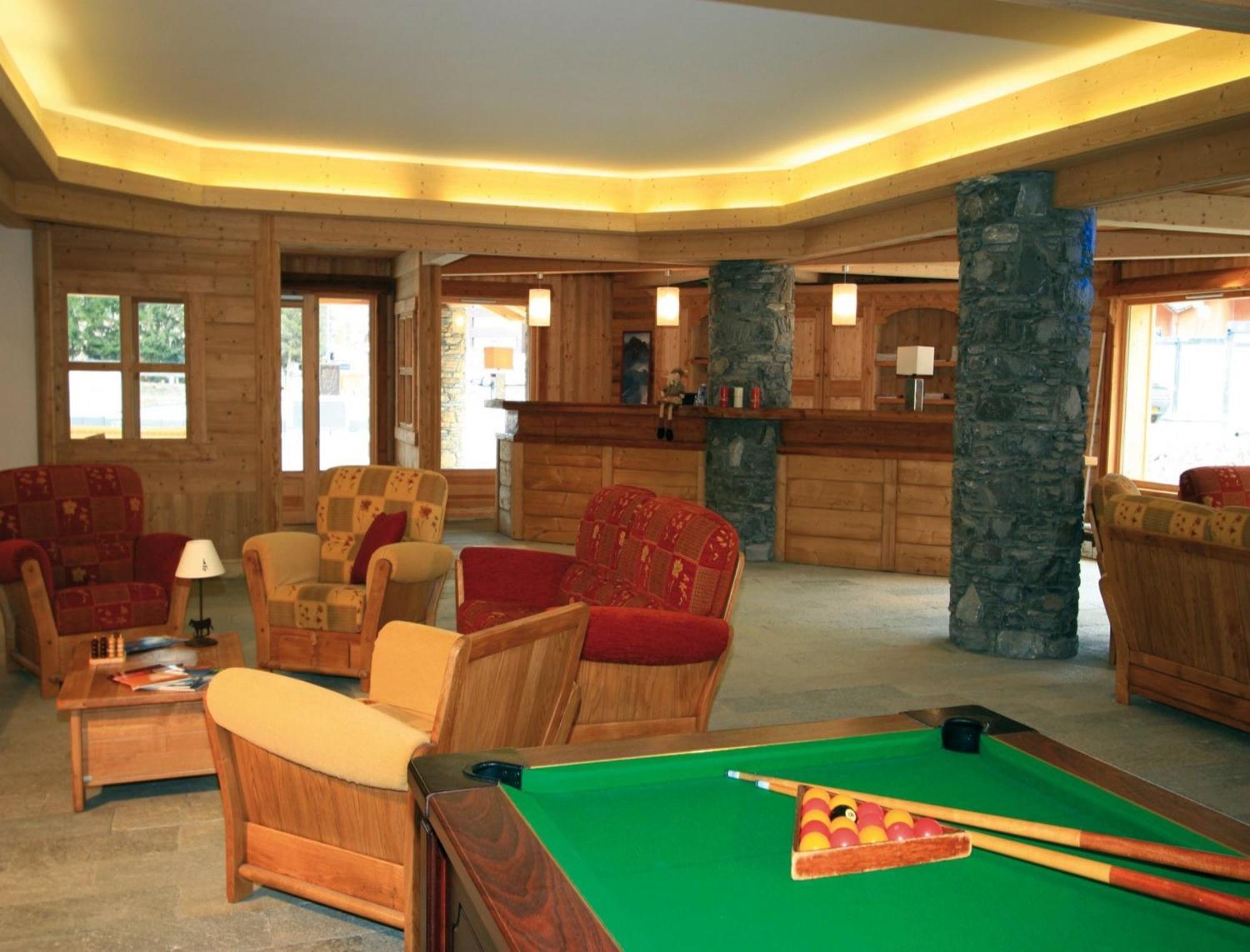 Lagrange Vacances Le Hameau Du Rocher Blanc Сер Шевалье Экстерьер фото